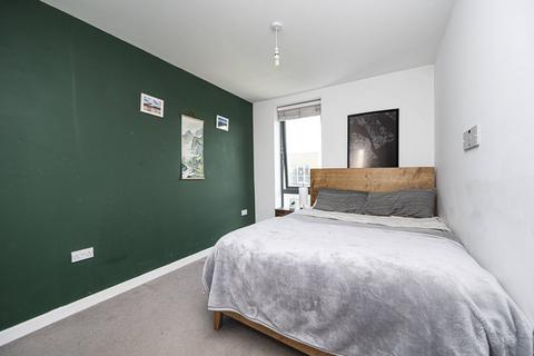 1 bedroom flat to rent, Graciosa Court, Stepney, London, E1