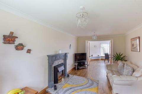 69 Fairfields, Alnwick, NE66 1BT