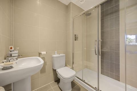 28 Gloucester Avenue, Sidcup, DA15 7LL