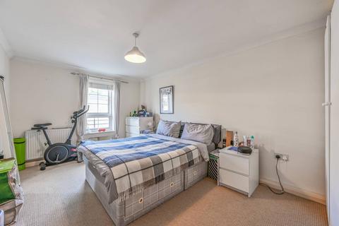 1 bedroom flat to rent, Portland Grove, Oval, London, SW8