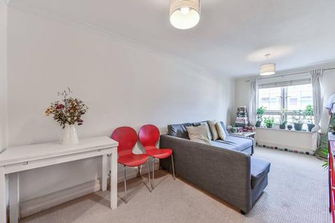 1 bedroom flat to rent, Portland Grove, Oval, London, SW8