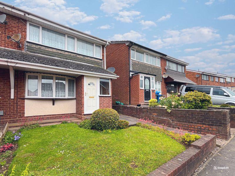 Grange Road, Burntwood, WS7 4TP 3 bed semidetached house for sale £