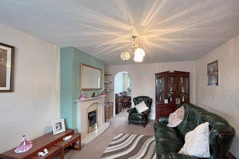 3 bedroom semi-detached house for sale, Grange Road, Burntwood, WS7 4TP