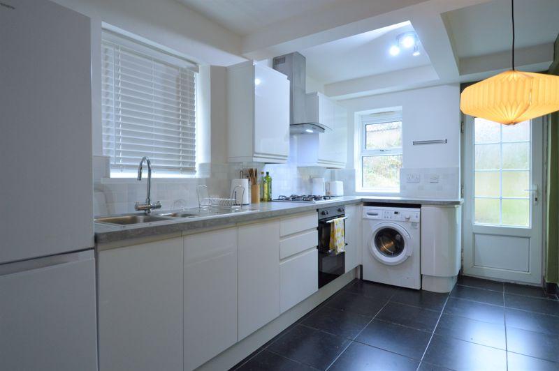 Dining kitchen