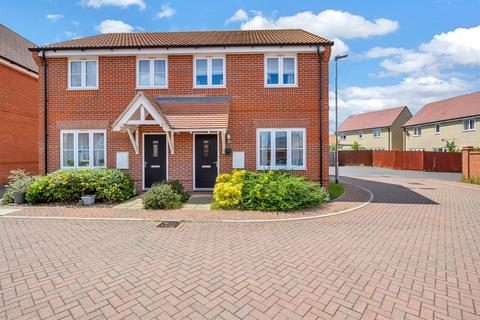 3 bedroom semi-detached house for sale, Redwood Drive, Bury St. Edmunds