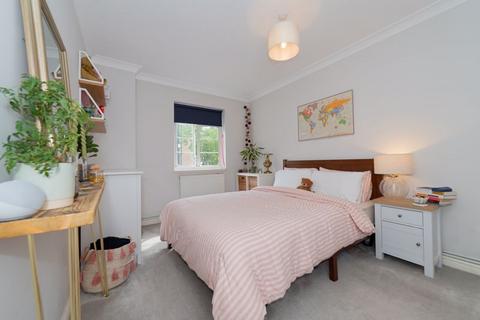 2 bedroom apartment for sale, Maida Vale, London