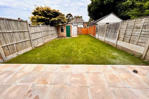77 Elizabeth Road, Sutton Coldfield, B73 5AP