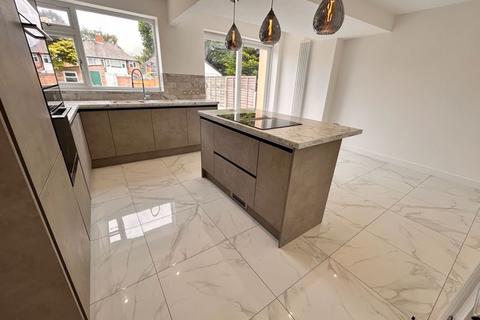 77 Elizabeth Road, Sutton Coldfield, B73 5AP