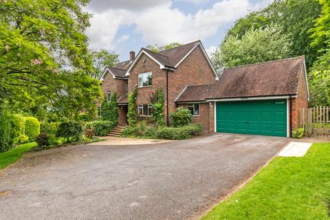 4 bedroom detached house for sale, George Eyston Drive Winchester, SO22
