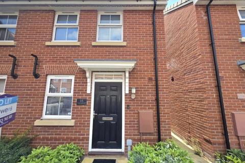 2 bedroom semi-detached house to rent, Nightingale Close, Hardwicke