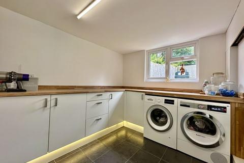 5 Bennett Close, Chacombe, Banbury, OX17 2JZ