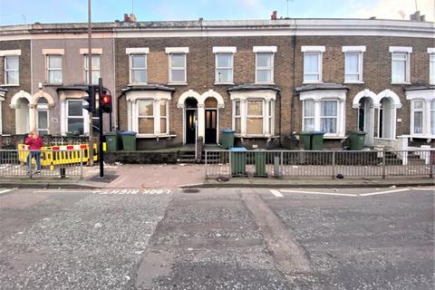 3 bedroom terraced house for sale, Woolwich Road, Greenwich, SE10