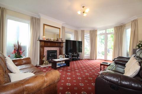 undefined, Lansdowne Road, Luton