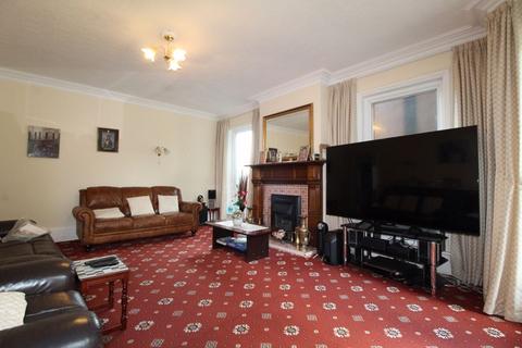 undefined, Lansdowne Road, Luton