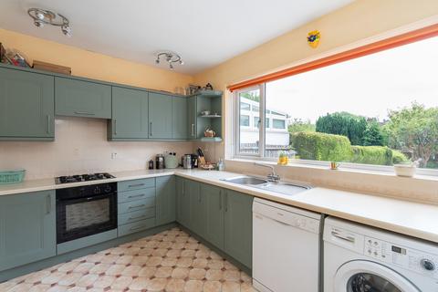 55 Fairfield Drive, Dorking, RH4 1JQ