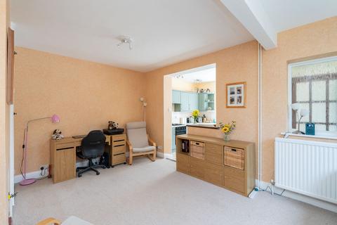 55 Fairfield Drive, Dorking, RH4 1JQ