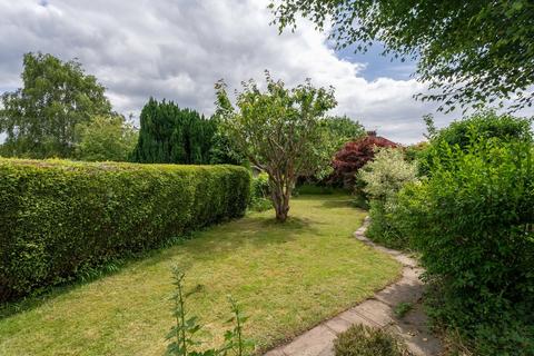 55 Fairfield Drive, Dorking, RH4 1JQ
