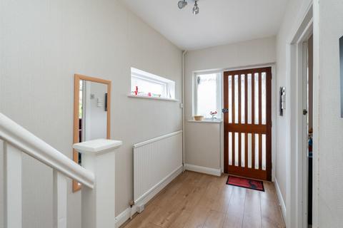 55 Fairfield Drive, Dorking, RH4 1JQ