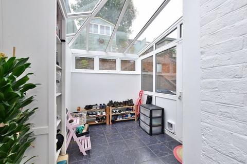 47 Brockhurst Road, Chesham, HP5 3JB