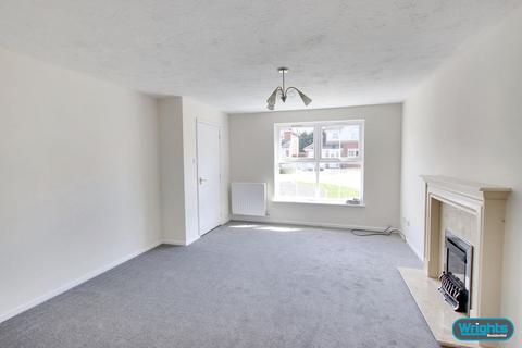 3 bedroom detached house to rent, Stokehill, Trowbridge