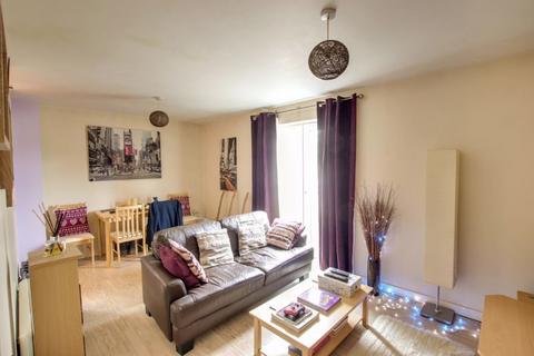 1 bedroom apartment for sale, Blake Court, Staverton