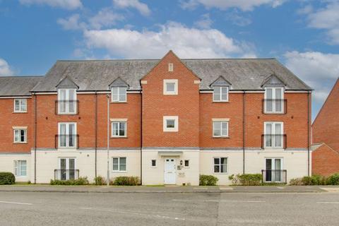 1 bedroom apartment for sale, Blake Court, Staverton