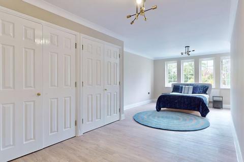 2 bedroom apartment to rent, Ducks Hill Road, Northwood, HA6