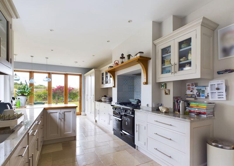 Kitchen diner