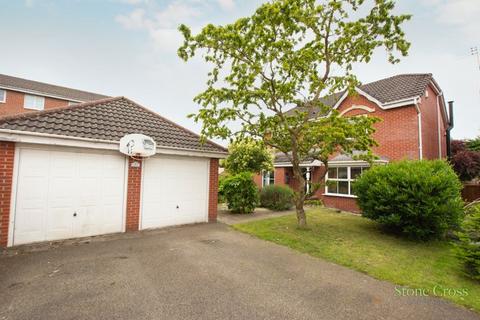 4 bedroom detached house for sale, Wayfarers Drive, Tyldesley, M29 8RP