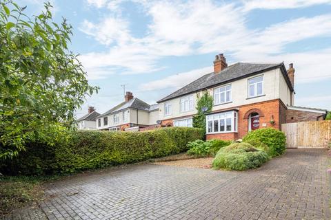 230 Buckingham Road, Bletchley, Milton Keynes, MK3 5JE