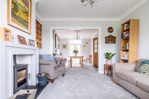 230 Buckingham Road, Bletchley, Milton Keynes, MK3 5JE
