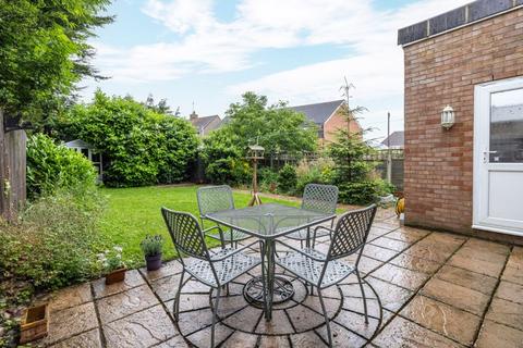 230 Buckingham Road, Bletchley, Milton Keynes, MK3 5JE