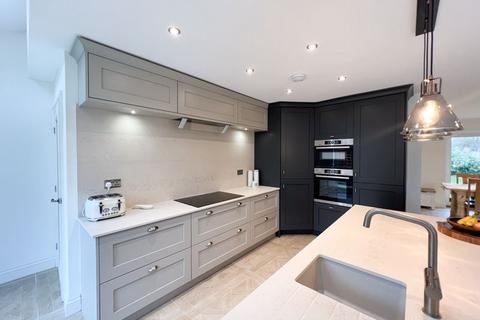 Brookfield Post Lane, Endon, Stoke-on-trent, ST9 9DT