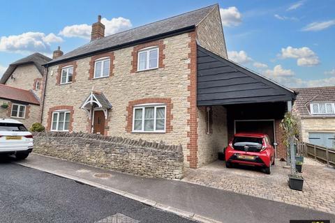 4 bedroom detached house for sale, SUTTON ROAD, SUTTON POYNTZ, WEYMOUTH, DORSET