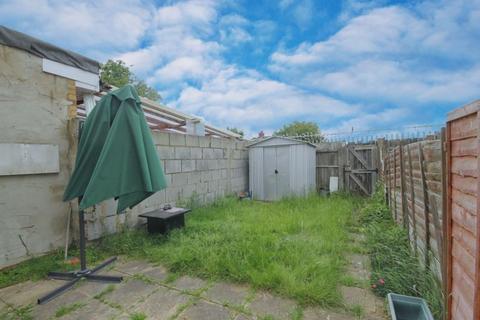 3 Hendren Close, Greenford, UB6 0SQ