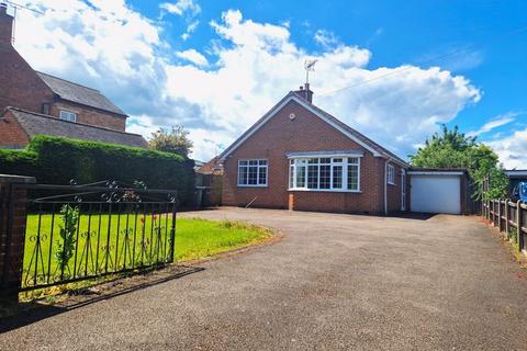 2 bedroom bungalow to rent, Bitteswell Road, Lutterworth LE17