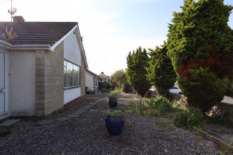 3 bedroom bungalow for sale, Clevedon Road, Nailsea
