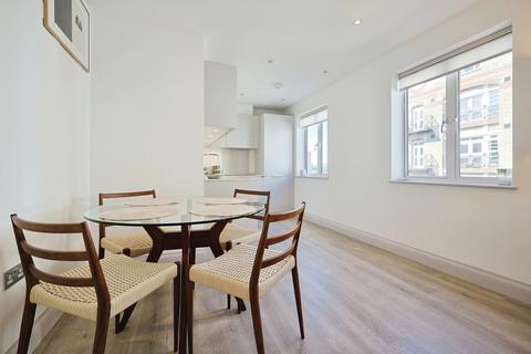 1 bedroom flat to rent, Heathfield Terrace, W4