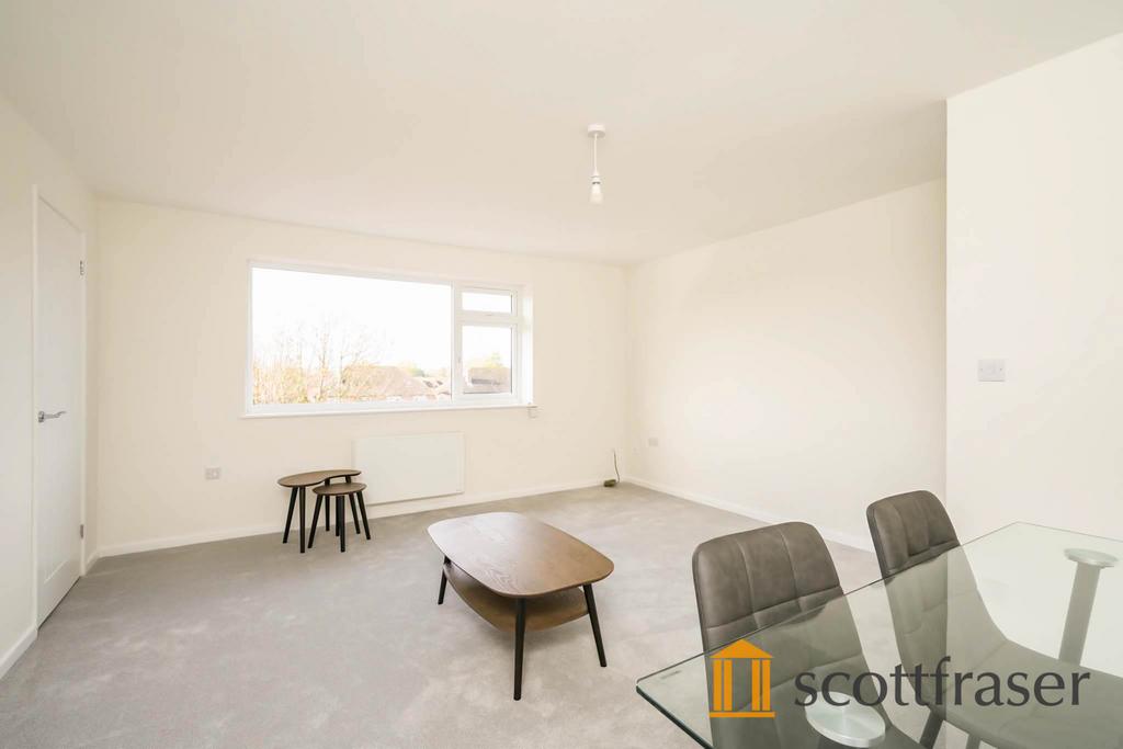 Fairfax Centre, Kidlington 2 bed apartment to rent £1,400 pcm (£323 pw)
