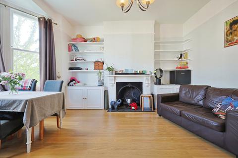 2 bedroom flat to rent, Netherwood Road, W14