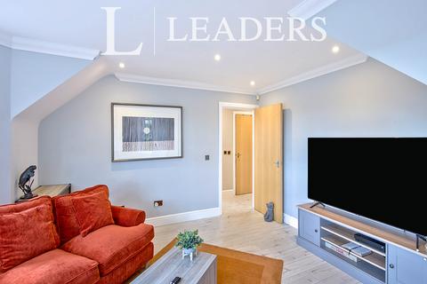2 bedroom flat to rent, Winchester Court, Chelmsford