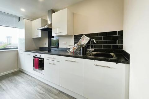1 bedroom apartment to rent, Sandringham House, Salford