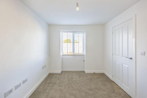 3 bedroom townhouse to rent, Brome Close, Harpole, NN7 4EB