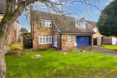 4 bedroom detached house for sale, Maybrook Gardens, High Wycombe HP13