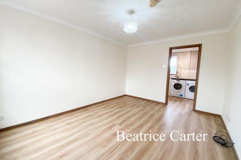 2 bedroom end of terrace house to rent, Gorse Close, Brandon IP27