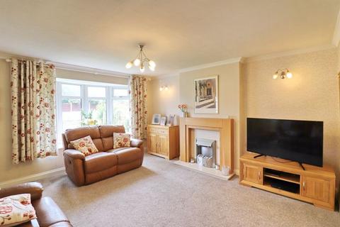 4 bedroom detached house for sale, Derwent Close, Manchester M28