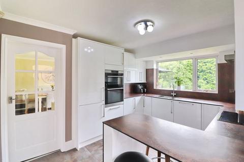 4 bedroom detached house for sale, Derwent Close, Manchester M28