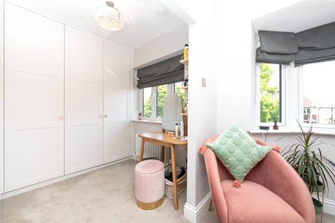29 Hammers Gate, St Albans, AL2 3DZ