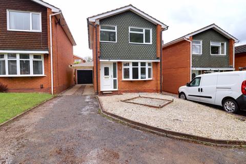3 bedroom detached house for sale, Spinneyfields, Stafford ST17