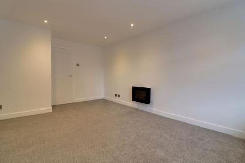 17 Spinneyfields, Stafford, ST17 4RR